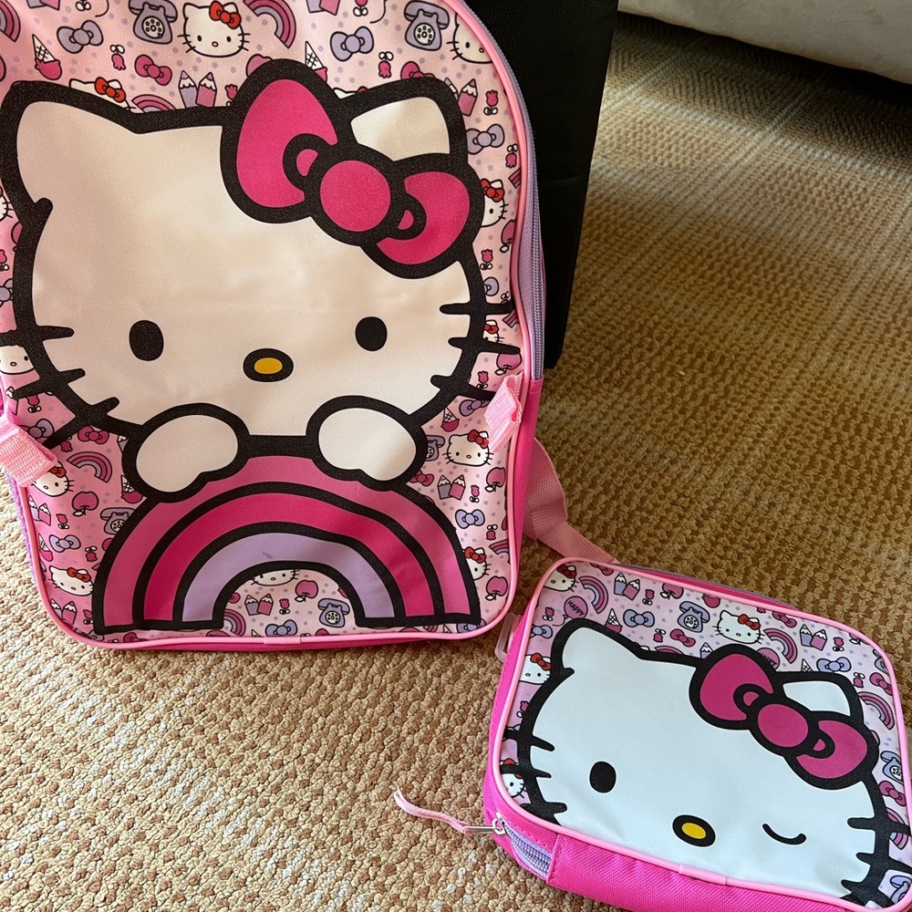 Like New Hello Kitty pink backpack!!!